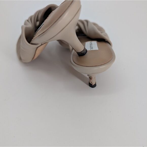 Tabitha Ringwood heels - Picture 3 of 5